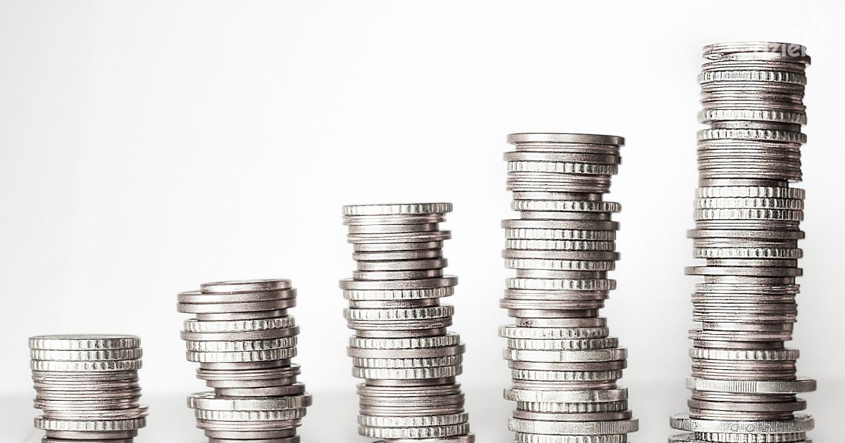 Czternasta emerytura bez wniosku. ZUS już wypłaca świadczenia