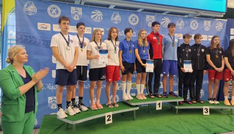 Otylia Jędrzejczak dopingowała młodych pływaków w Ostrowcu
