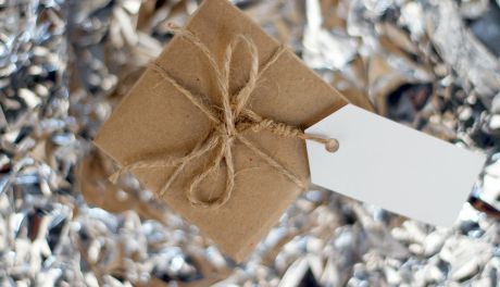 Upominek dla żeglarza – sprawdź kilka ciekawych pomysłów do wykorzystania!