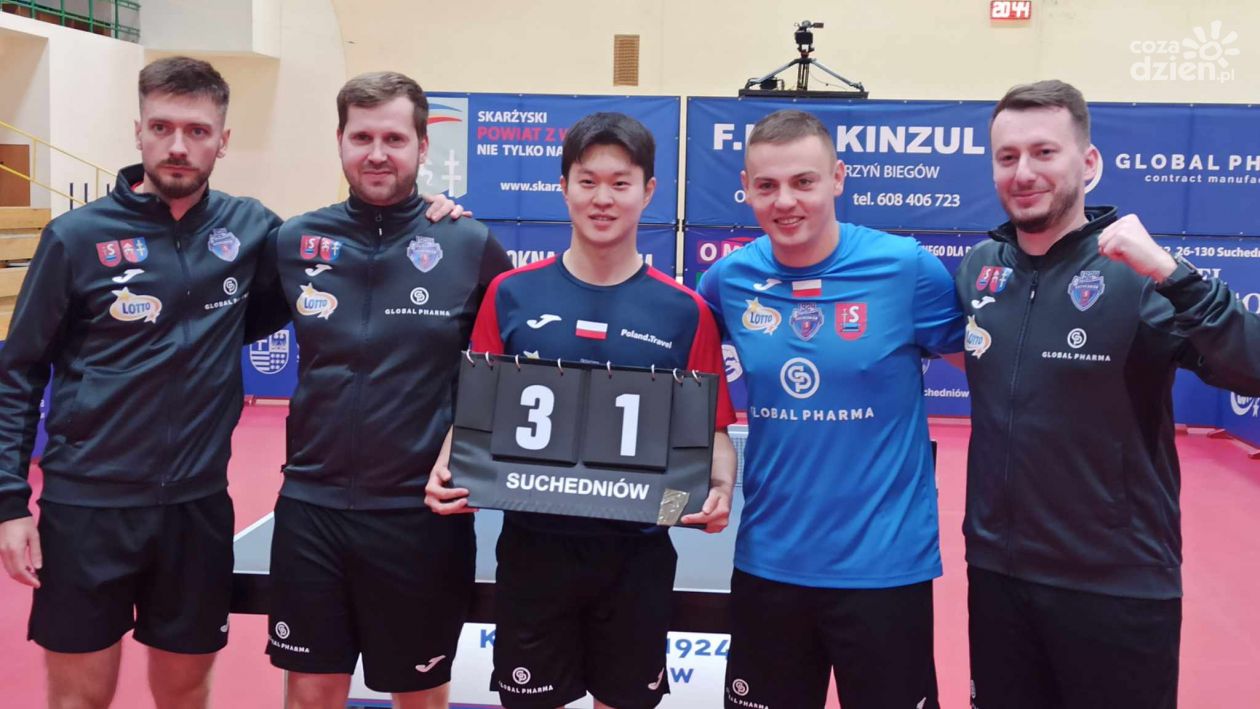 KS Global Pharma Orlicz Suchedniów pokonał Mistrza Polski Dartom Bogorię Grodzisk Mazowiecki 3:1.