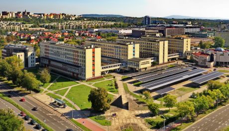 Zagraniczni studenci chcą kształcić się w Kielcach