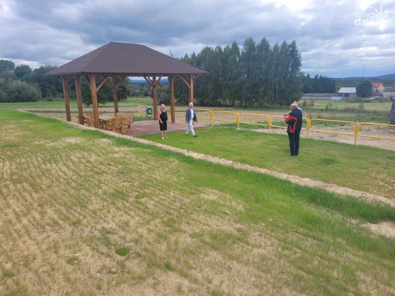 W Mąchocicach Kapitulnych powstał plac rekreacyjny