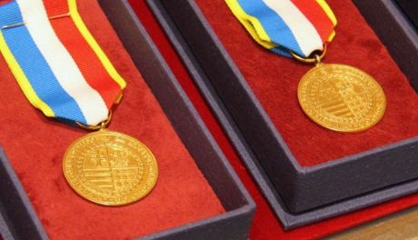 Nabór wniosków o nadanie odznaki honorowej województwa świętokrzyskiego - X edycja 2023 rok
