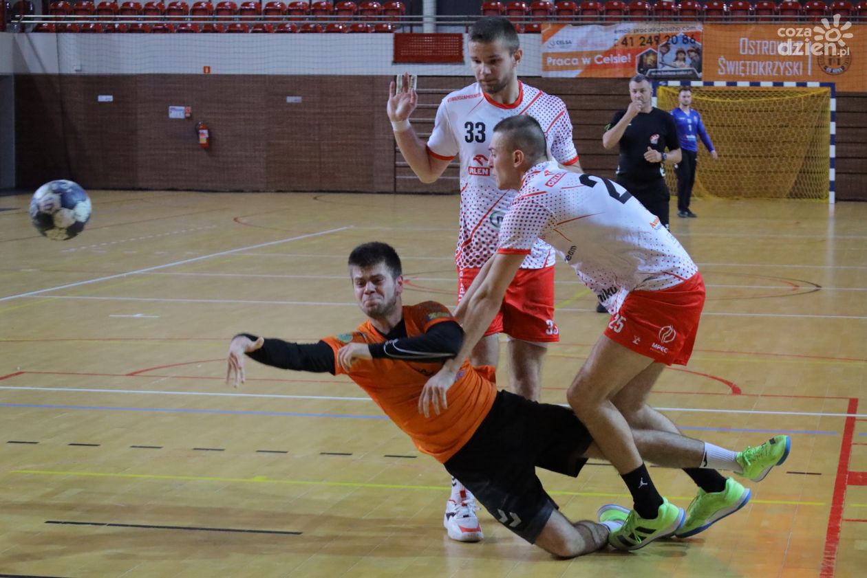 Nerwowa końcówka przy Świętokrzyskiej - szczypiorniści KSZO przegrywają z Orlenem