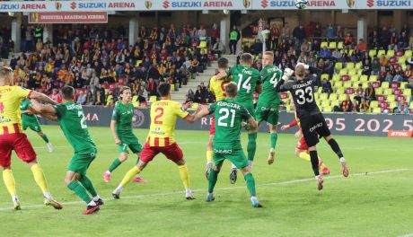 Wyszarpany remis Korony.