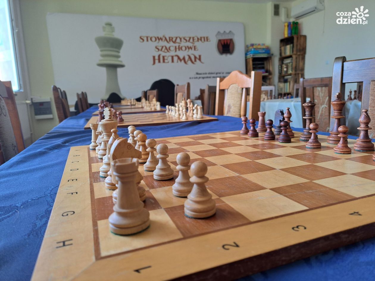 Jesienne zmagania szachistów 