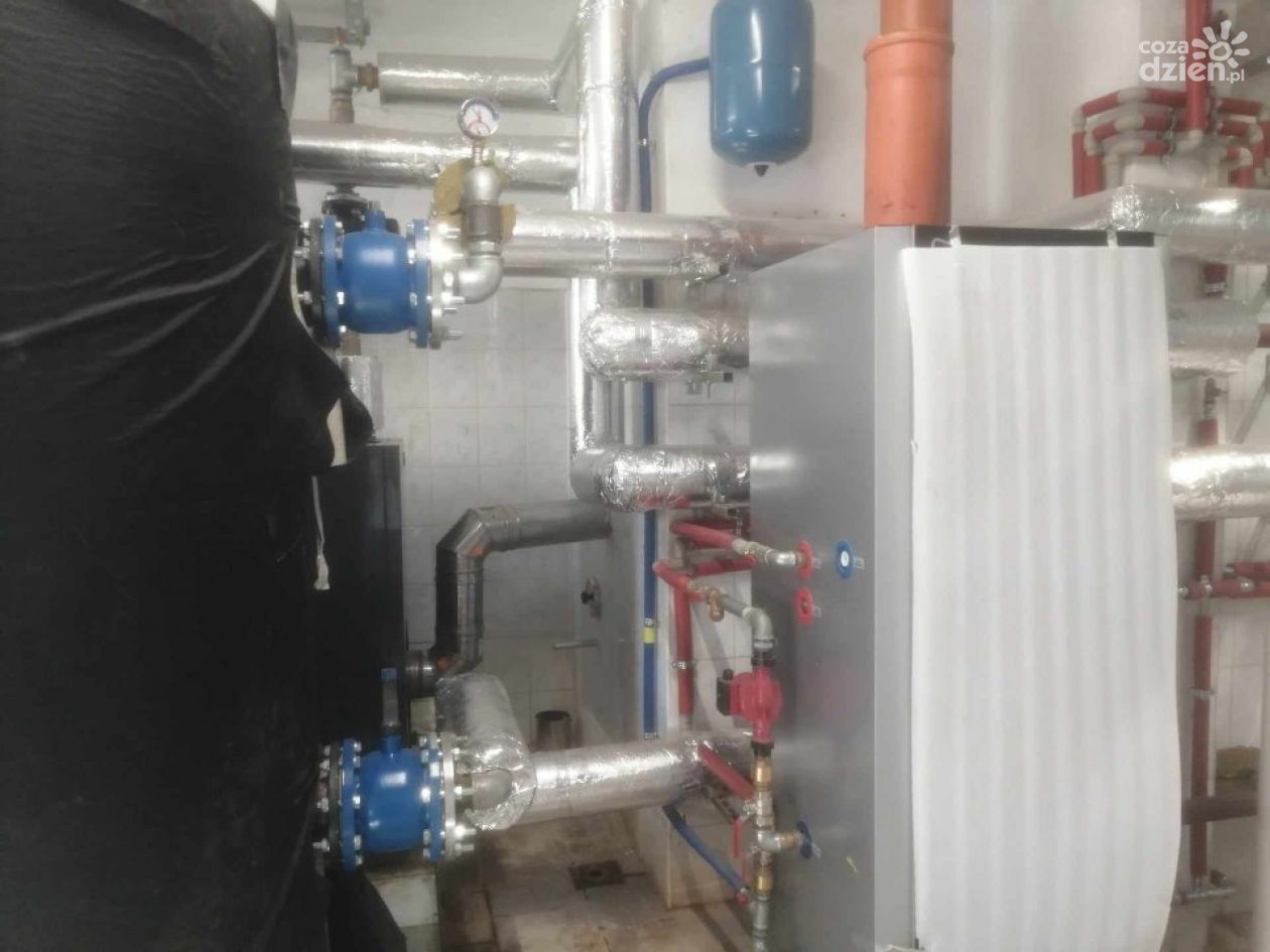 Szkoła w Mąchocicach Kapitulnych po remoncie