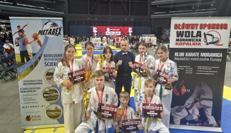 Karatecy z Morawicy zdobyli 7 medali na największym turnieju karate w Europie!