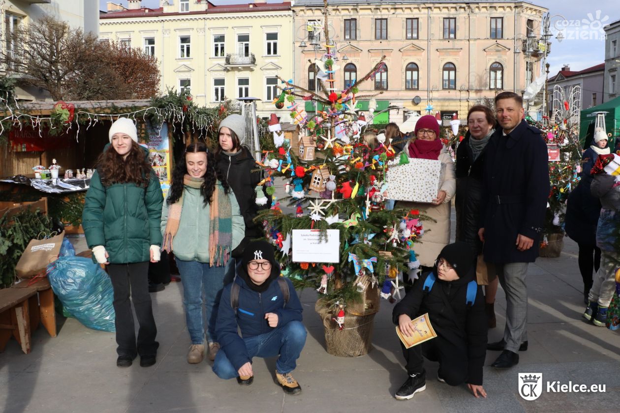 Świąteczna magia zawitała do szkół w Kielcach
