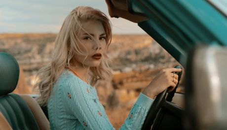 Kultowe kabriolety z USA – co można znaleźć na aukcjach?