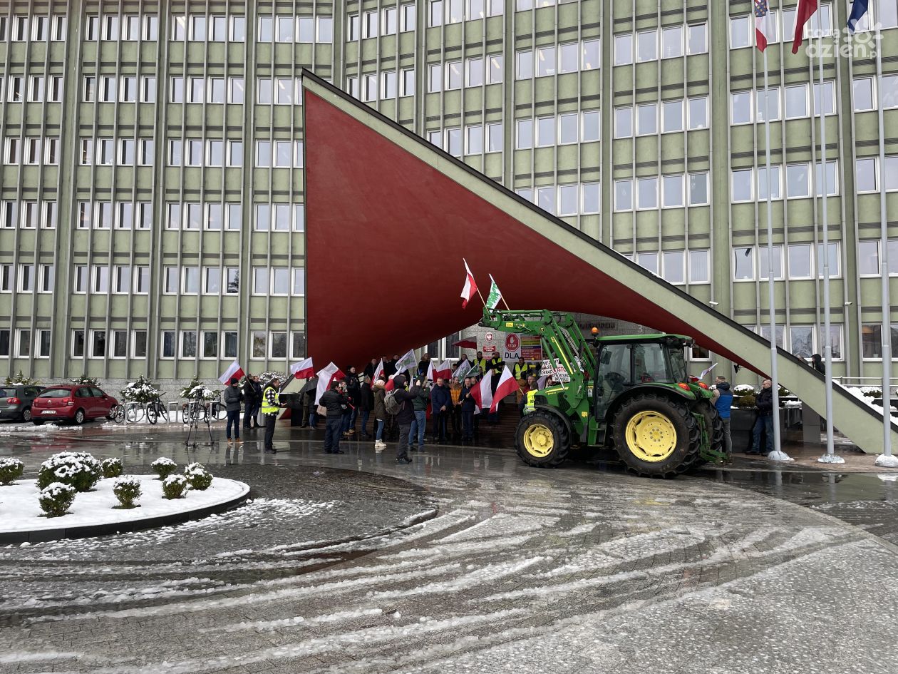 Świętokrzyscy rolnicy strajkują. Ujawniają swoje postulaty