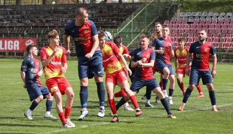 Korona II-Spartakus Daleszyce 5-0 (zdjęcia)