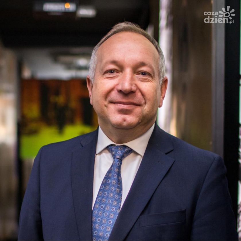 W Ostrowcu nie będzie drugiej tury. Wybory prezydenckie wygrywa Artur Łakomiec