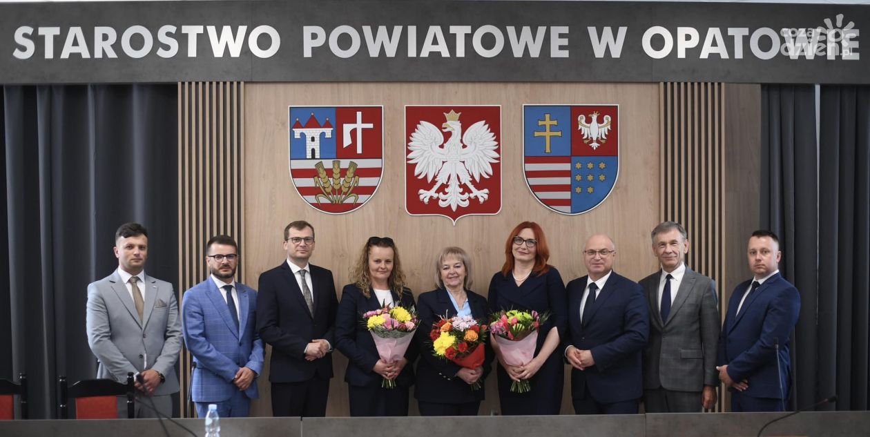 W powiecie opatowskim  władza pozostała w tych rękach 