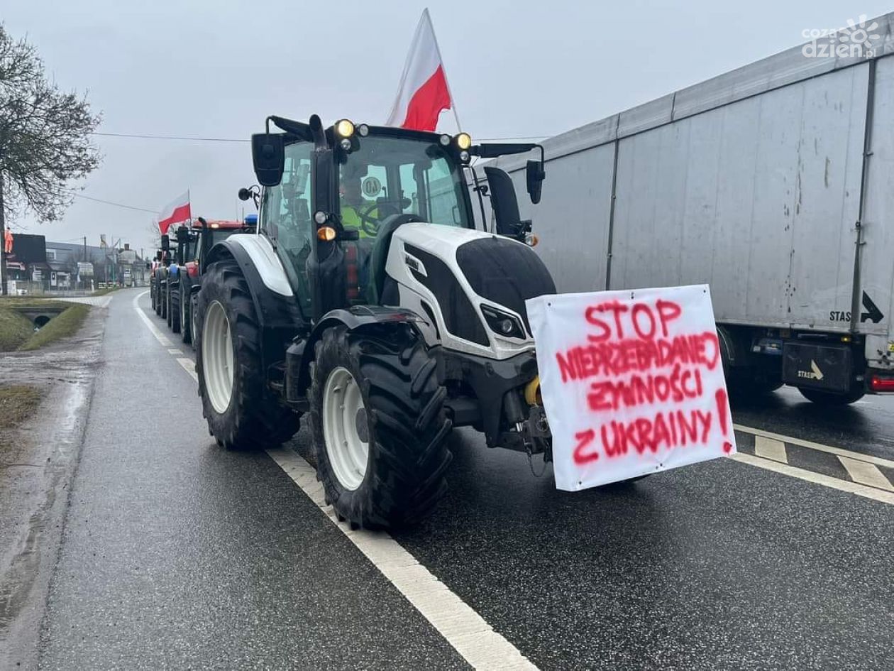 W Bałtowie rolnicy protestują przeciwko 