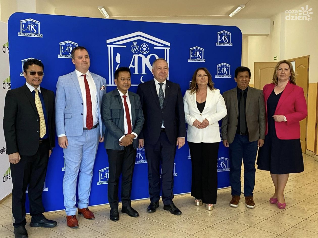 Ostrowiecka uczelnia będzie współpracowała z indonezyjską 