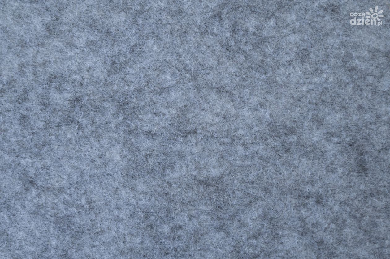 Filc pod meble: ochrona i estetyka dla Twoich podłóg