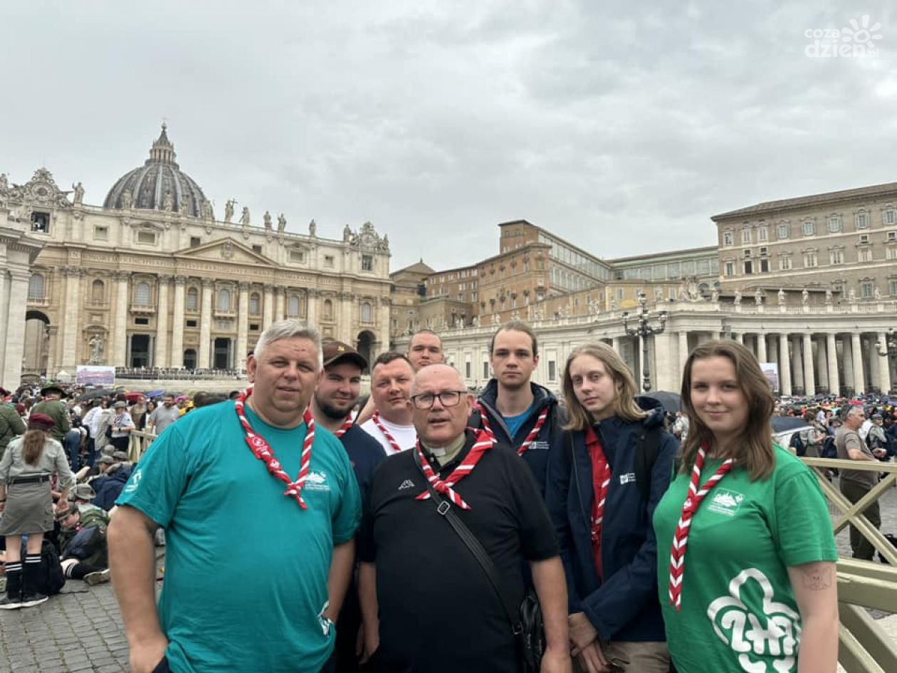 Ostrowieccy harcerze okradzeni podczas wizyty w Watykanie po uroczystościach pod Monte Cassino
