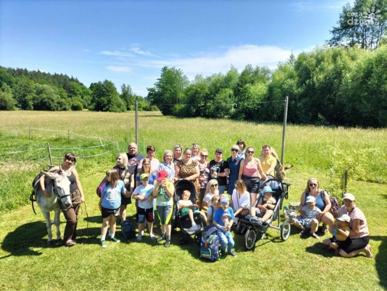 Dzieci z ostrowieckiej szkoły 