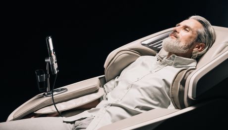 Zaskocz swojego tatę – wybierz fotel masujący na prezent z okazji Dnia Ojca!