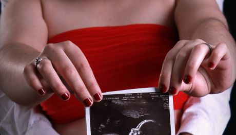 Badania prenatalne finansowane przez NFZ są teraz dostępne dla wszystkich przyszłych mam