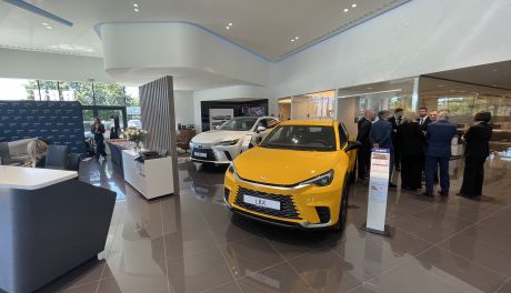 Nowy salon Lexusa w Kielcach otwarty