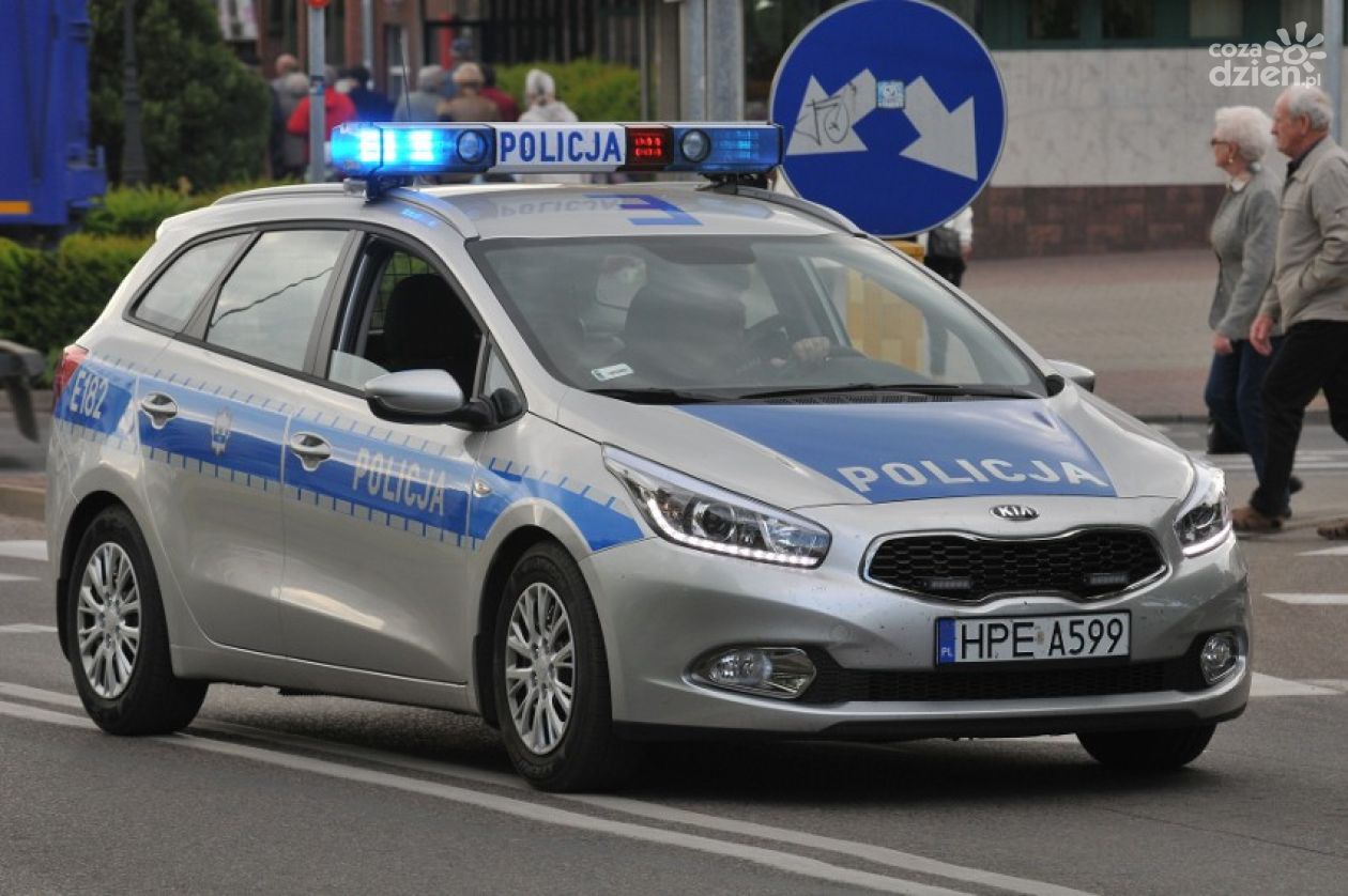 Uciekała autem przed policją