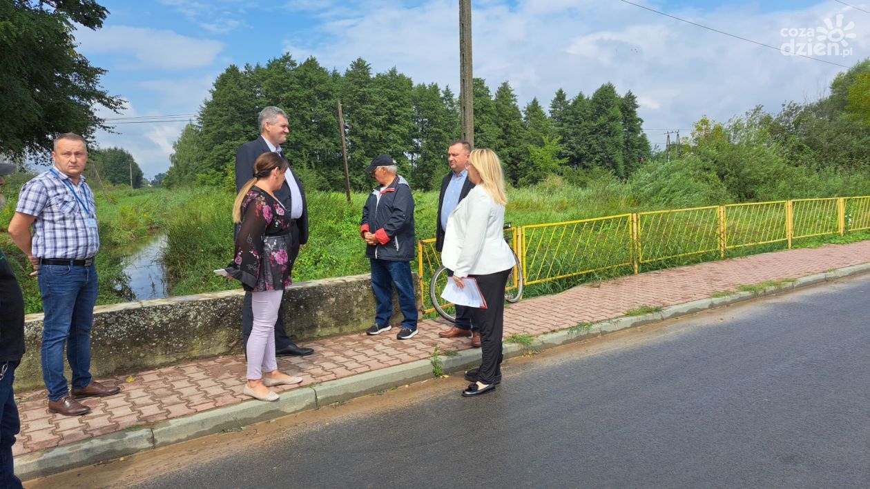 Inwestycje hydrotechniczne w gminie Ćmielów zapowiadają Wody Polskie 