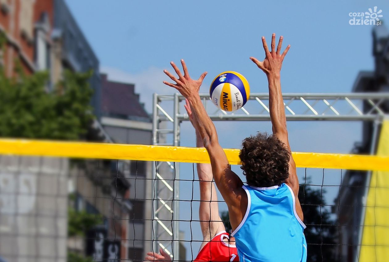 Gminnny Turniej Piłki Plażowej na Cedzynie 