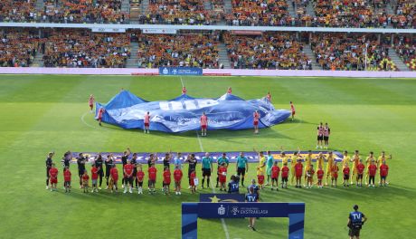 Korona- Cracovia (zapis relacji na żywo)