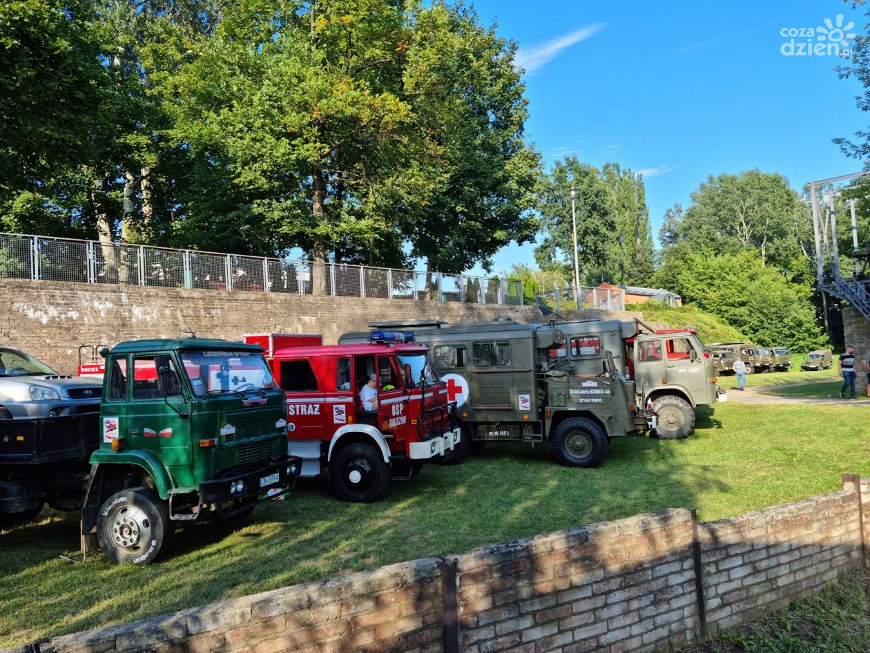 STAR-y jadą przez Polskę na zlot do Starachowic 