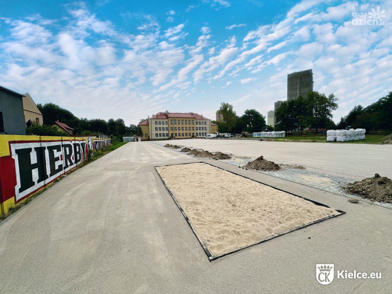 Nowe boiska powstają w Kielcach