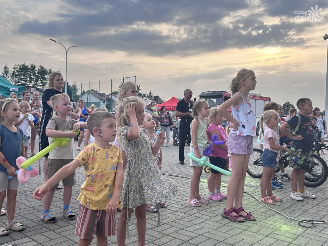 W Ożarowie pożegnali wakacje sportowo i muzycznie 