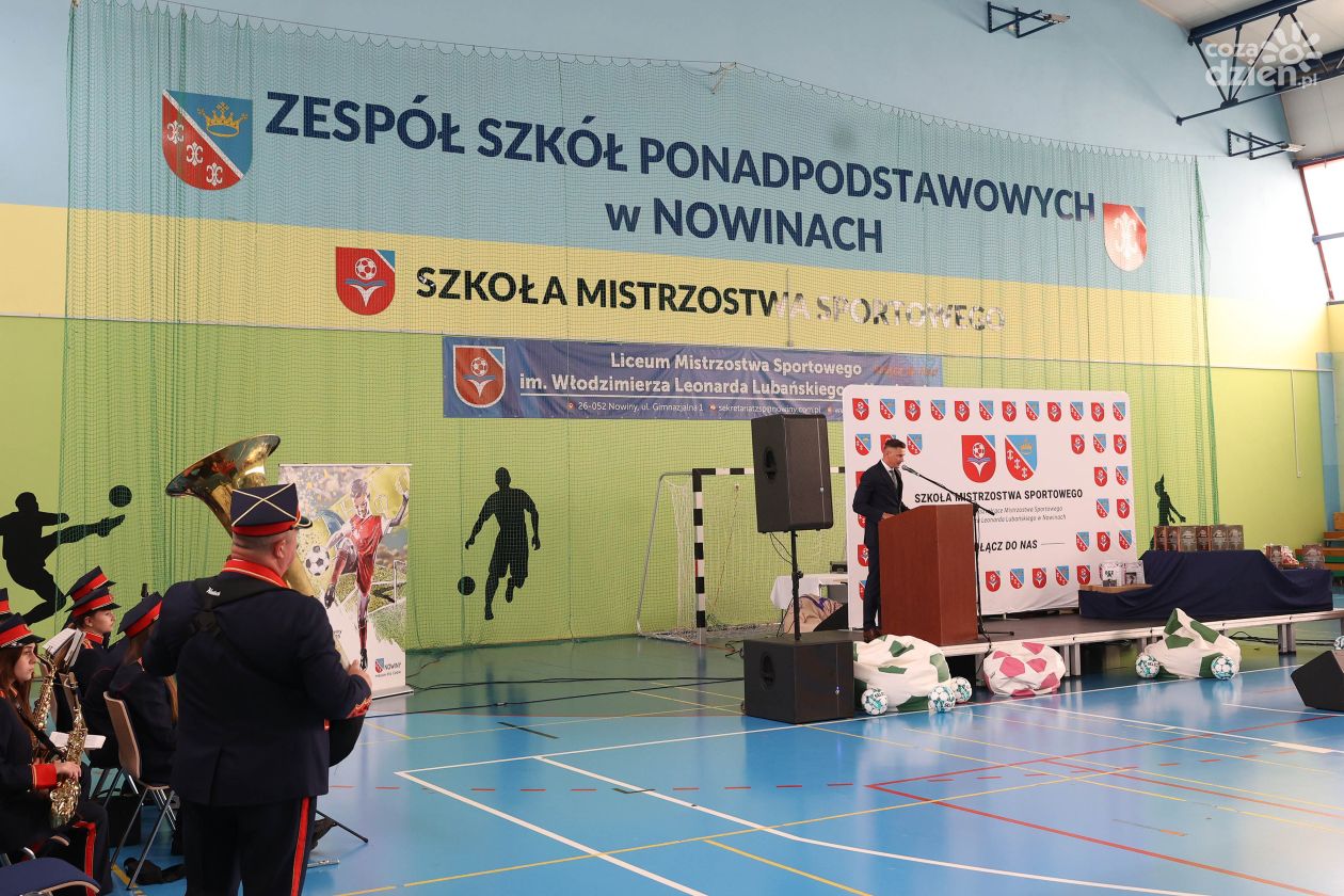 Jubileusz 5-lecia szkoły LO Mistrzostwa Sportowego w Nowinach (galeria)