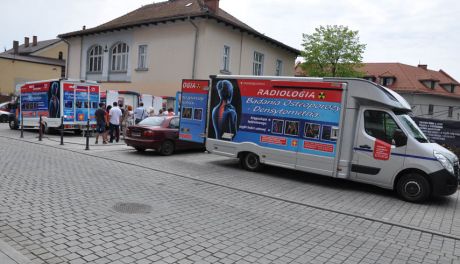 Mobilna pracownia densytometryczna w Kielcach – mieszkańcy mogą zbadać kości