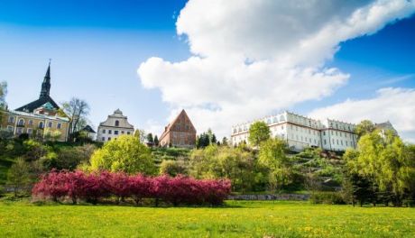 Statuetki „Wędrowca Świętokrzyskiego” dla zasłużonych w turystyce regionu