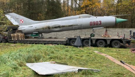 MiG 21PF już w Kielcach – nowa atrakcja w Bazie Zbożowej