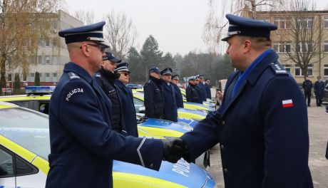 Nowe pojazdy dla Świętokrzyskiej Policji – większa mobilność i ekologiczne rozwiązania