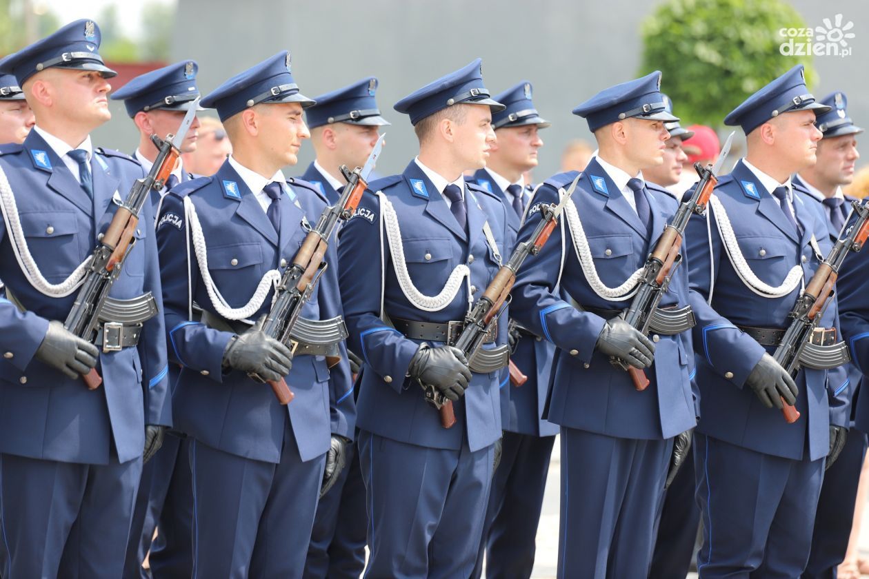 Reformy w Policji. Wyższe wynagrodzenia i usprawnienia w rekrutacji