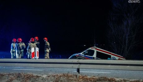 Tragiczny wypadek z udziałem karetki (zdjęcia)