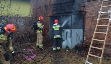 Pożar domu jednorodzinnego w Ostrowcu