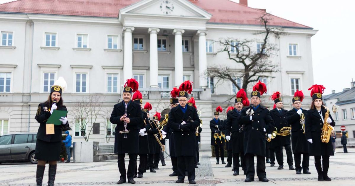 Górnicy świętowali Barbórkę w Kielcach. Barwny pochód przeszedł przez centrum miasta