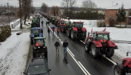 Blokada rolnicza na moście na Wiśle w Annopolu 