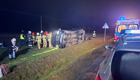 Wypadek busa, sześć osób rannych