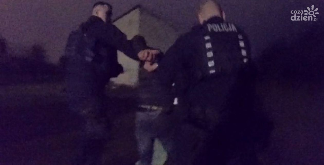 Pijany kierowca BMW zatrzymany w Kielcach! Uciekał pieszo przed policjantami [WIDEO]