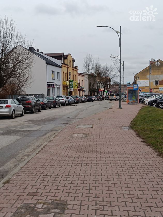 W Ostrowcu zmiany w organizacji ruchu przy ul. Iłżeckiej  