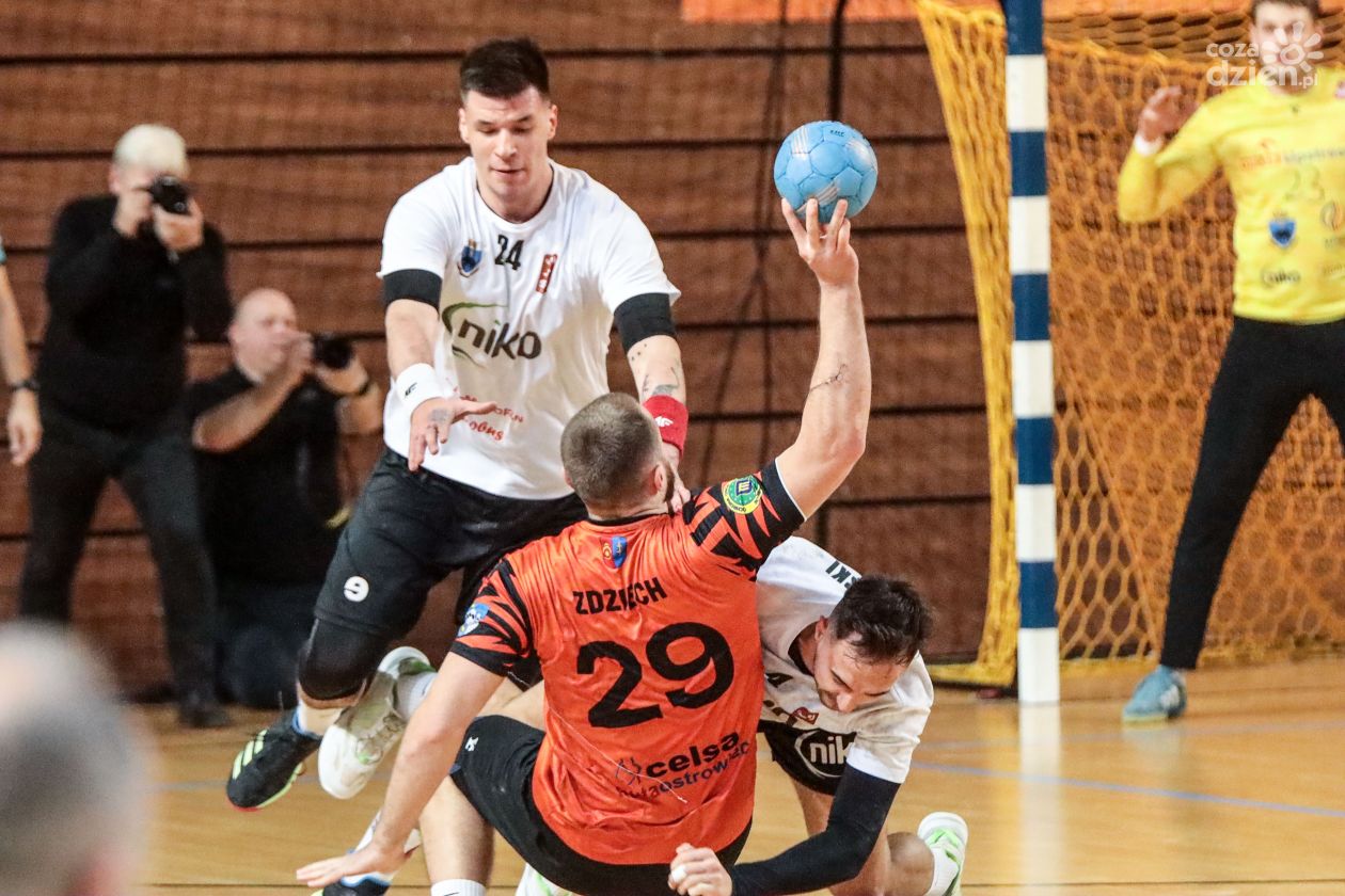 Wysoka wygrana szczypiornistów KSZO, 87 bramek przy Świętokrzyskiej