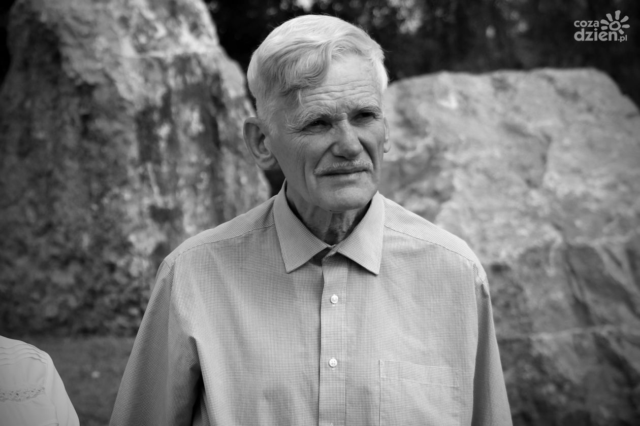 Zmarł Krzysztof Witkowski, słynny historyk i społecznik z Kielc