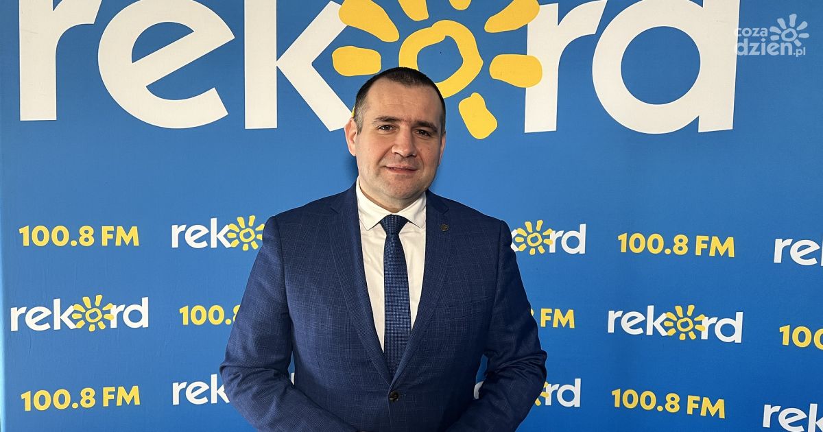 Gościem Porannej Rozmowy był Łukasz Gryń, wójt Gminy Nowiny. „Nie wszystko da się zrobić od razu, ale decyzje już zapadły”