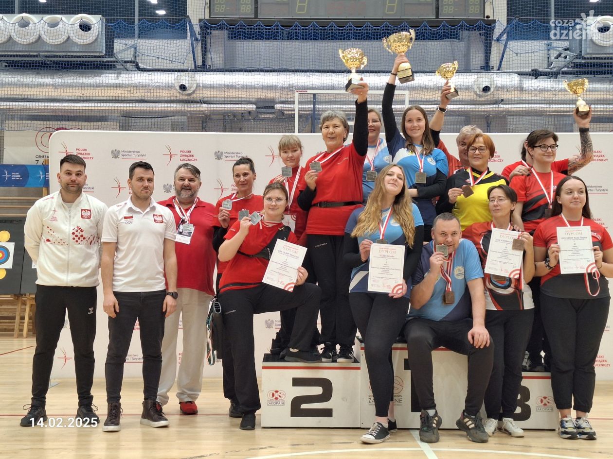 Srebrny medal dla łuczniczek Olimpu Strawczyn na Mistrzostwach Polski